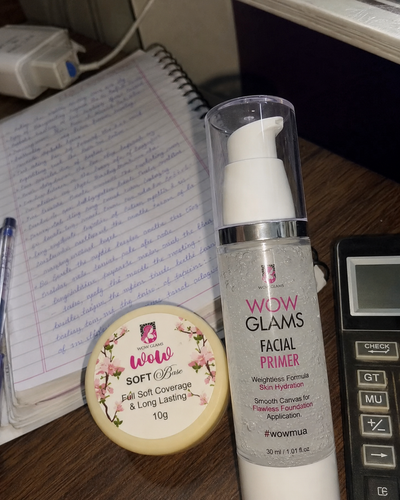 Customer review photo for Wow Ivory Shade Handi Base - Matte Foundation