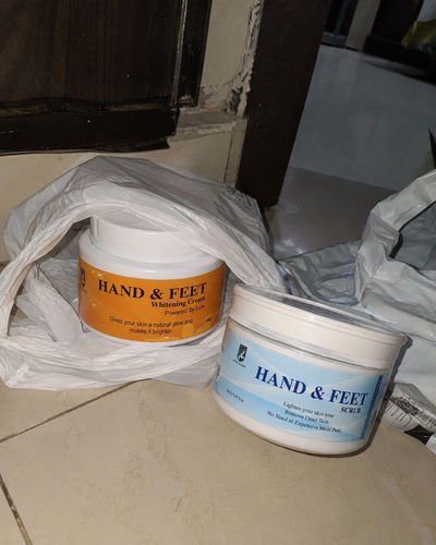 Customer review photo for Manicure Pedicure Kit Deal | Spa at Home Deal