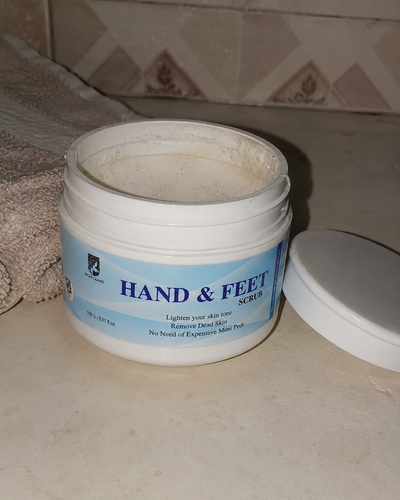 Customer review photo for Manicure Pedicure Kit Deal | Spa at Home Deal