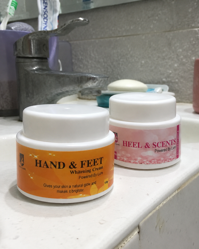Customer review photo for HEELS and SCENTS Cream - Cracked Heel & Foot Odor Remover Cream