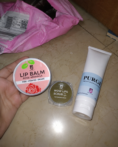 Customer review photo for Wow Lip Scrub - Lip Scrub for Pink Lips