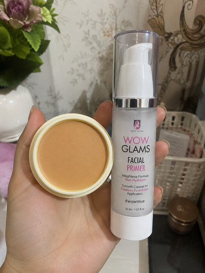 Customer review photo for Wow 45 Shade Handi Base - Matte Foundation