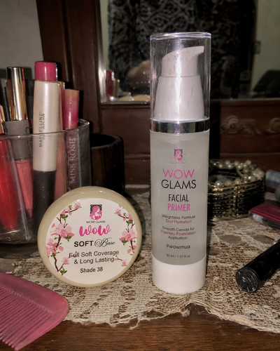 Customer review photo for Wow 38 Shade Handi Base - Matte Foundation