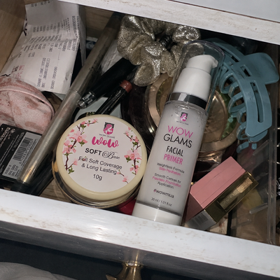 Customer review photo for Wow 38 Shade Handi Base - Matte Foundation