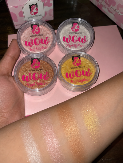 Customer review photo for Wow Highlighter Makeup Deal