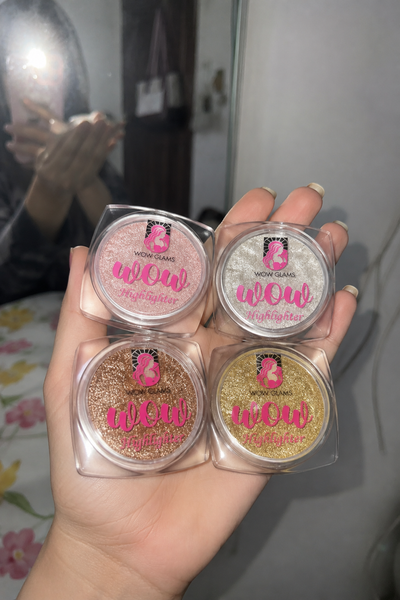 Customer review photo for Wow Highlighter Makeup Deal