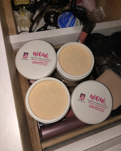 Customer review photo for Wow F2 Shade Powder Foundation – Mineral Base Makeup