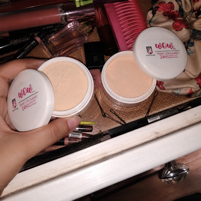 Customer review photo for Wow F2 Shade Powder Foundation – Mineral Base Makeup
