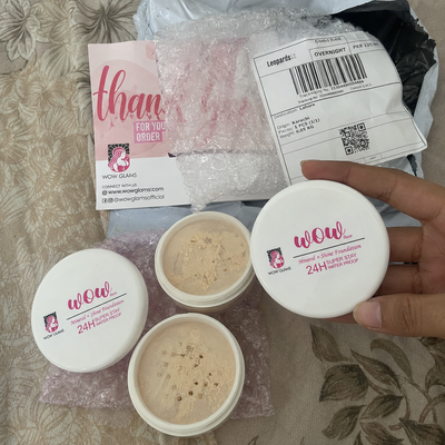 Customer review photo for Wow F2 Shade Powder Foundation – Mineral Base Makeup