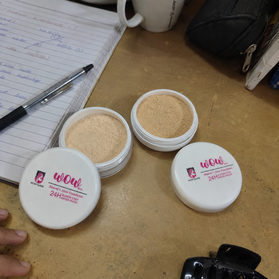 Customer review photo for Wow F1 Shade Powder Foundation – Mineral Base Makeup