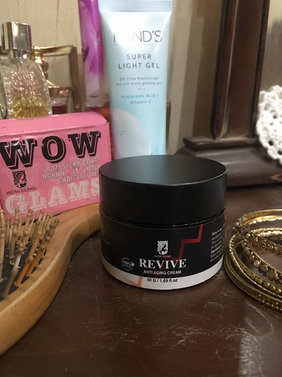 Customer review photo for REVIVE Age Defying Cream